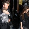 David et Victoria Beckham avec leur petite Harper en février 2012 à New York.