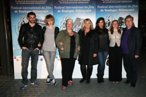 Toute l'équipe du film Mince alors ! lors de la séance d'hommage rendu à Bernard Giraudeau dans le cadre du festival international du film de Boulogne-Billancourt, le 24 mars 2012