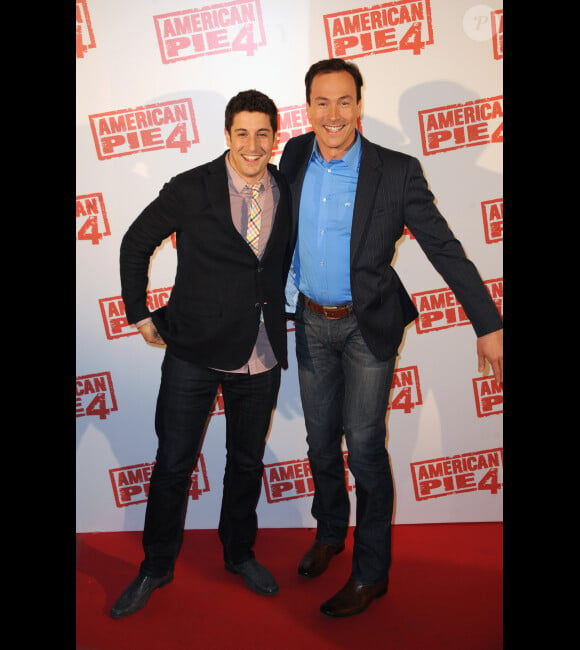 Jason Biggs et Chris Klein à l'avant-première d'American Pie 4 à Paris, le 26 mars 2012.