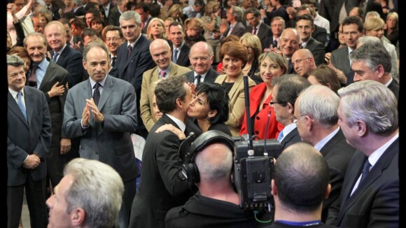 Rachida Dati et Nicolas Sarkozy : Complicité et bise très chaleureuse !