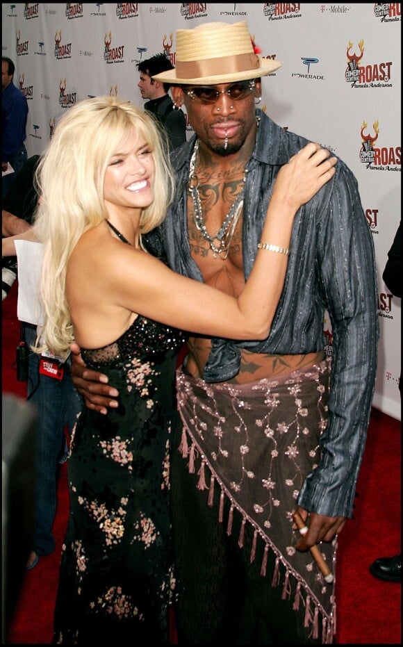 Dennis Rodman avec Anna Nicole Smith en 2005 à Culver City
