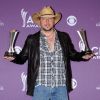 Jason Aldean lors de la 47e cérémonie des American of Country Music (ACM) Awards, qui s'est déroulée le 1er avril 2012 au MGM Grand Garden Arena de Las Vegas.