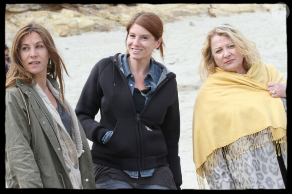 Mathilde Seigner, Alexandra Leclère et Josiane Balasko sur le tournage du film Maman le 24 avril 2011