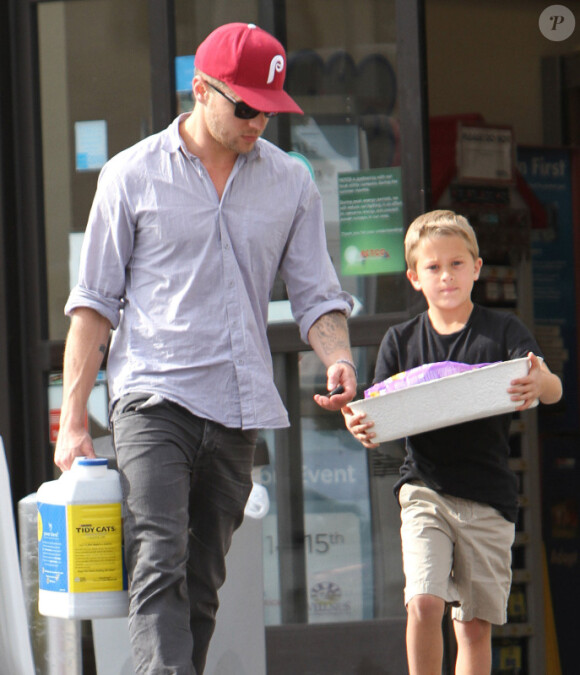 Ryan Phillippe et son fils Deacon, le 23 mars, à Los Angeles