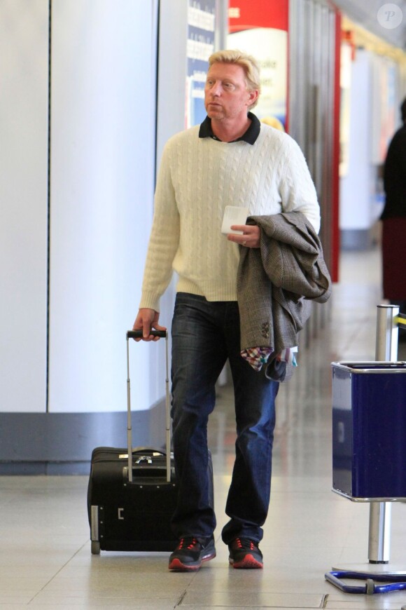 Boris Becker à l'aéroport de Berlin en partance pour Londres,  le 19 avril 2012