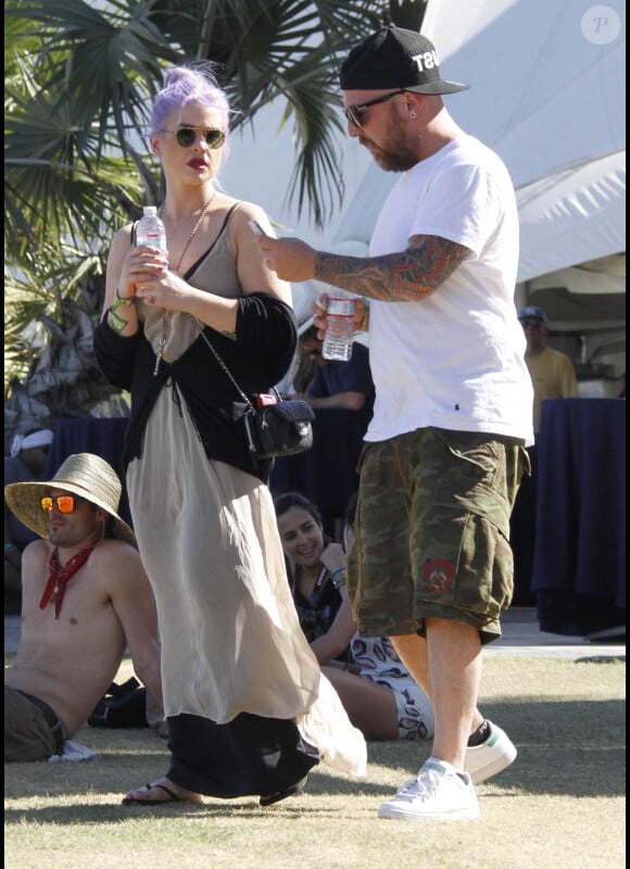 Kelly Osbourne assiste au festival de Coachella, à Indio, le samedi 21 avril 2012.