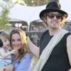 Alicia Silverstone, Christopher Jareki et leur petit Bear Blu assistent au festival de Coachella, à Indio, le samedi 21 avril 2012.