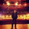 Johnny Hallyday sur la scène de l'Orpheum Theater où il s'est produit pour son premier concert le 24 avril 2012.
