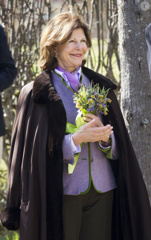 La reine Silvia de Suède lors de l'inauguration de l'événement "Jardins et Jardiniers à Drottningholm et Ekero, 350 ans de plaisir et de vie pratique", le 27 avril 2012.