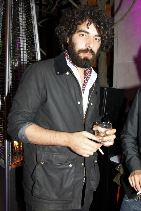 Le réalisateur Romain Gavras lors de la soirée anniversaire Guess à Paris, le 3 mai 2012.