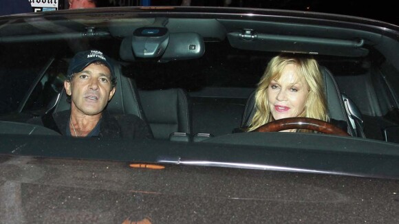 Antonio Banderas et Mélanie Griffith : Super amoureux et sympas avec leurs fans