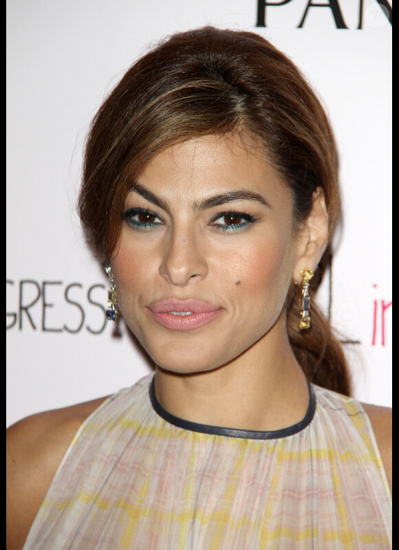 Eva Mendes en mai 2012 à Los Angeles