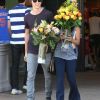 Vanessa Hudgens et Austin Butler, à Los Angeles, le dimanche 13 mai 2012.