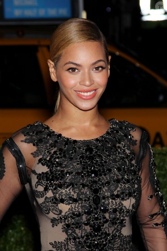Beyoncé, 16e personnalité la plus puissante selon le magazine Forbes, ici à New York à l'occasion du gala du Costume Institute. Le 7 mai 2012.
