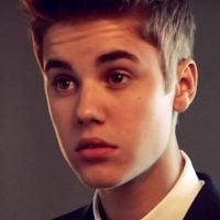 Justin Bieber, puissant chanteur et homme d'affaires, s'incline devant JLo