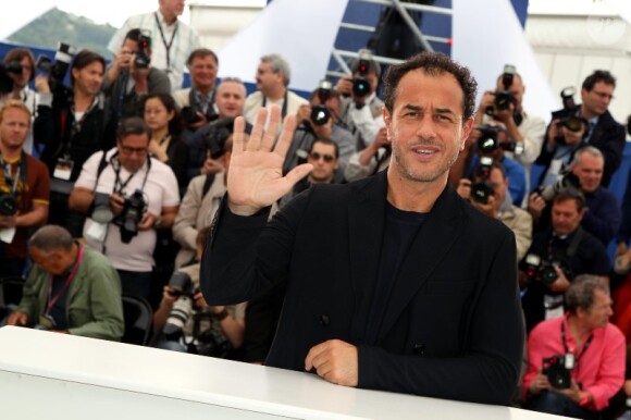 Le photocall du film Reality au festival de Cannes le 18 mai 2012 avec le réalisateur Matteo Garrone