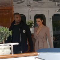 Kanye West et Kim Kardashian : A Cannes en amoureux, une glace et un câlin