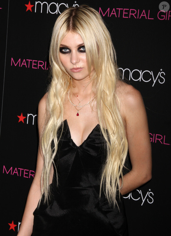 Taylor Momsen en septembre 2010 à New York pour Material girl