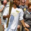 Didier Drogba était l'un des 129 relayeurs de la torche olympique au 5e jour de son périple, le 23 mai 2012, qui s'est achevé avec Zara Phillips et Toytown portant la flamme à l'hippodrome de Cheltenham.