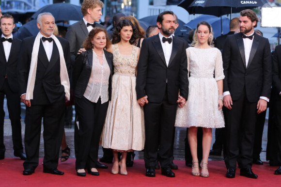 Francis Perrin, Catherine Arditi, Audrey Tautou, Gilles Lellouche, Anaïs Demoustier et Stanley Weber lors de la montée des marches de Thérèse Desqueyroux, au Festival de Cannes le 27 mai 2012.