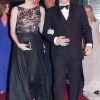 Le prince Albert et la princesse Charlene de Monaco arrivent au Sporting Club de Monte-Carlo le 27 mai pour le dîner de gala ponctuant, dans le faste et la bonne humeur, le Grand Prix de Monaco 2012. Le vainqueur de la course Mark Webber et sa femme Ann Neal étaient leurs invités spéciaux.