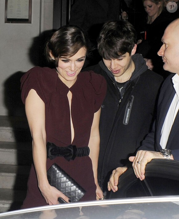 Keira Knightley et son fiancé James Righton. Londres, 31 janvier 2012.