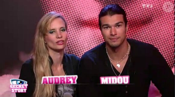 Audrey et Midou dans la quotidienne de Secret Story 6 le jeudi 31 mai 2012 sur TF1