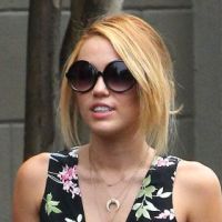 Miley Cyrus : De nouveaux sous-vêtements pour surprendre son fiancé ?