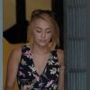Miley Cyrus sort d'une boutique de lingerie, le vendredi 8 juin, à la Nouvelle-Orléans.