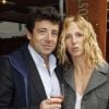 Patrick Bruel et Sandrine Kiberlain avant la finale de Roland-Garros entre Rafael Nadal et Novak Djokovic le 10 juin 2012 à Paris