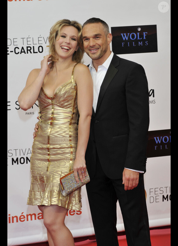 Lorie et Philippe Bas, très complices, lors de la soirée d'inauguration du 52e Festival de Monte Carlo, le 10 juin 2012