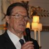 Roger Moore au dîner du Club des Ambassadeurs, organisé à l'Hôtel de Paris à Monaco, le 12 juin 2012.