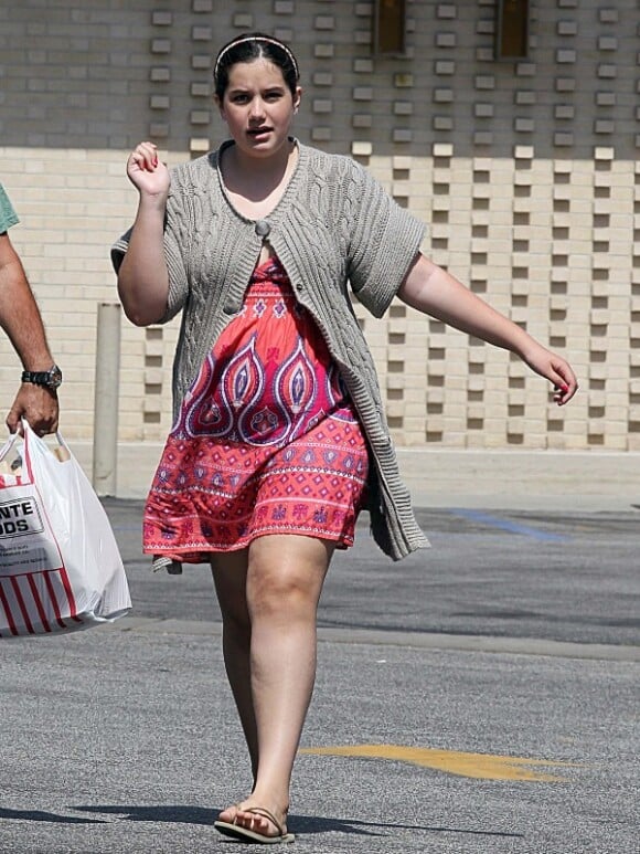 Ella Bleu Travolta, la fille de John Travolta, est de plus en plus ronde. Elle était photographiée à Los Angeles, le 8 juin 2012.
