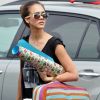 Jessica Alba joue les décoratrices et refait son bureau à Los Angeles. Le 16 juin 2012