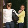Hilary Duff, avec sa maman et son fils Luca, fait du shopping le mardi 19 juin 2012, à Los Angeles.