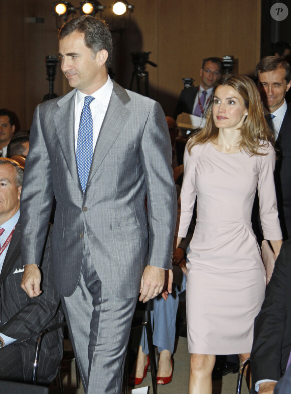 Le couple princier Felipe et Letizia d'Espagne à la conférence de l'IESE, à New York, le 20 juin 2012.