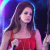 Lana Del Rey chante lors du Festival BBC Radio 1 Hackney Weekend à Victoria Park à Londres le 24 juin 2012