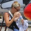 Kate Hudson et Matthew Bellamy, avec leur fils Bingham - si craquant -, ont passé quelques jours sur le yacht de l'homme d'affaires Philip Green, le 25 juin 2012 à Saint-Tropez : ils quittent l'endroit de rêve et le port de Monaco pour rejoindre leur hélicoptère