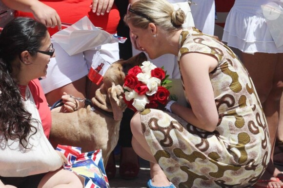 La comtesse Sophie de Wessex a fait sensation auprès des plus jeunes lors de sa visite officielle avec le prince Edward à Gibraltar pour le jubilé de diamant d'Elizabeth II, du 11 au 13 juin 2012.