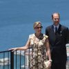 Le prince Edward, comte de Wessex, et la comtesse Sophie de Wessex lors de leur visite officielle à Gibraltar pour le jubilé de diamant d'Elizabeth II, du 11 au 13 juin 2012.