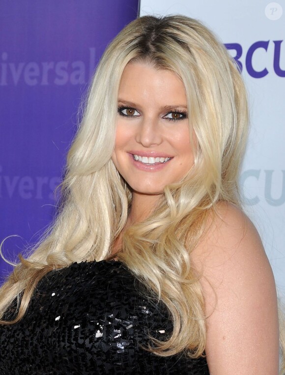 Jessica Simpson, enceinte, à Los Angeles, le 6 janvier 2012.