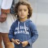 Levi McConaughey fêtera son quatrième anniversaire le 7 juillet 2012. Ici, en balade avec sa maman à New York le 27 juin 2012