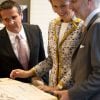Visite de la rédaction du quotidien Grenz-Echo à Eupen. Le prince Philippe et la princesse Mathilde de Belgique étaient en visite en Communauté germanophone le 27 juin 2012.