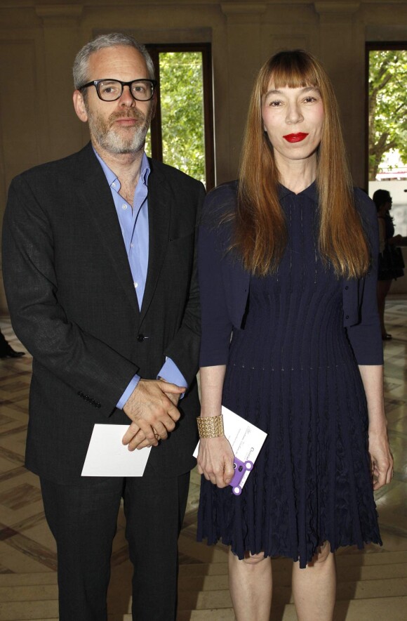 Victoire de Castellane et son mari au défilé Dior le 02 juillet 2012