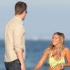 Ashley Tisdale et Scott Speer ont passé l'après-midi du 2 juillet 2012 sur une plage à Malibu pour l'anniversaire de l'actrice.