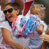 Jennifer Garner et Ben Affleck emmènent leurs filles célébrer la journée nationale des États-Unis, le 4 juillet 2012 à Los Angeles