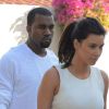 Peu démonstratifs, Kanye West et Kim Kardashian sortent de chez le rappeur, à Hollywood le 11 juillet 2012