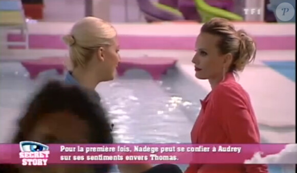 Nadège confie ses sentiments pour Thomas à son amie Audrey dans la quotidienne de Secret Story 6 le mardi 24 juillet sur TF1