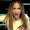 Jennifer Lopez se déhanche avec grâce dans le clip de Goin' In.