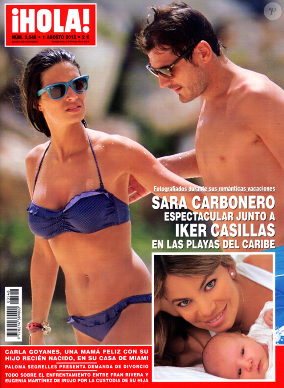 Sara Carbonero et Iker Casillas lors de leurs vacances aux Iles Vierges, en juillet 2012, en couverture du numéro d'août de la revue Hola!.